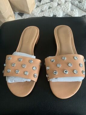 Studded slides